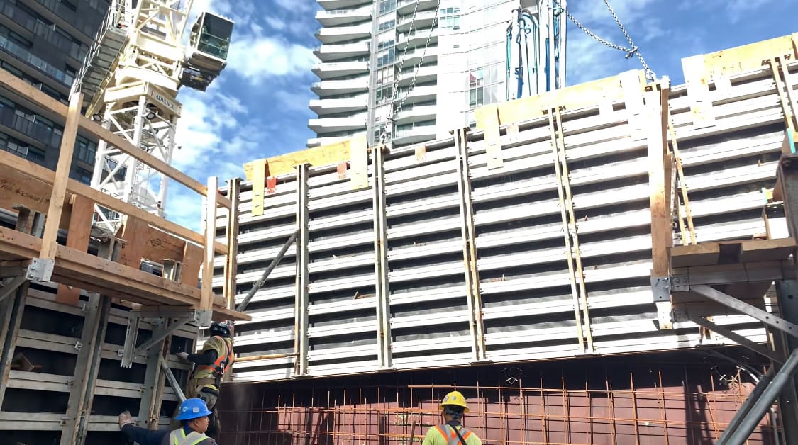 E2 Condos At Yonge And Eglinton Under Construction Wall Formwork E2 condos at yonge and eglinton under construction wall formwork